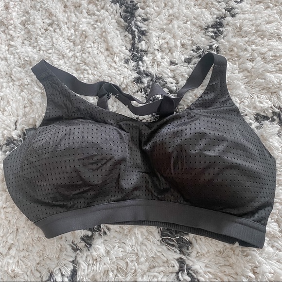 Victoria's Secret Other - Victoria’s Secret black sports bra